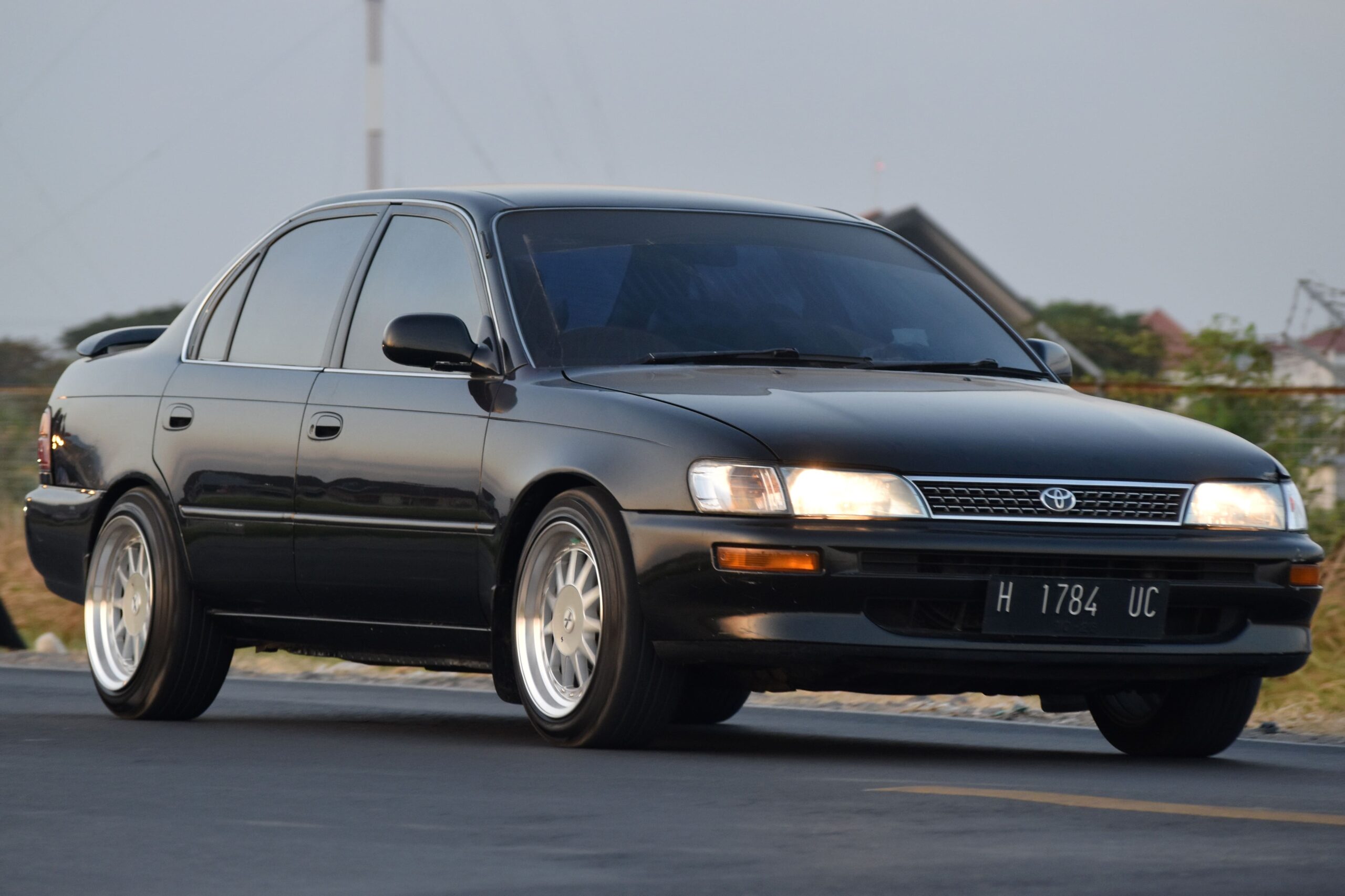 Jual Mobil Bekas Segala Kondisi